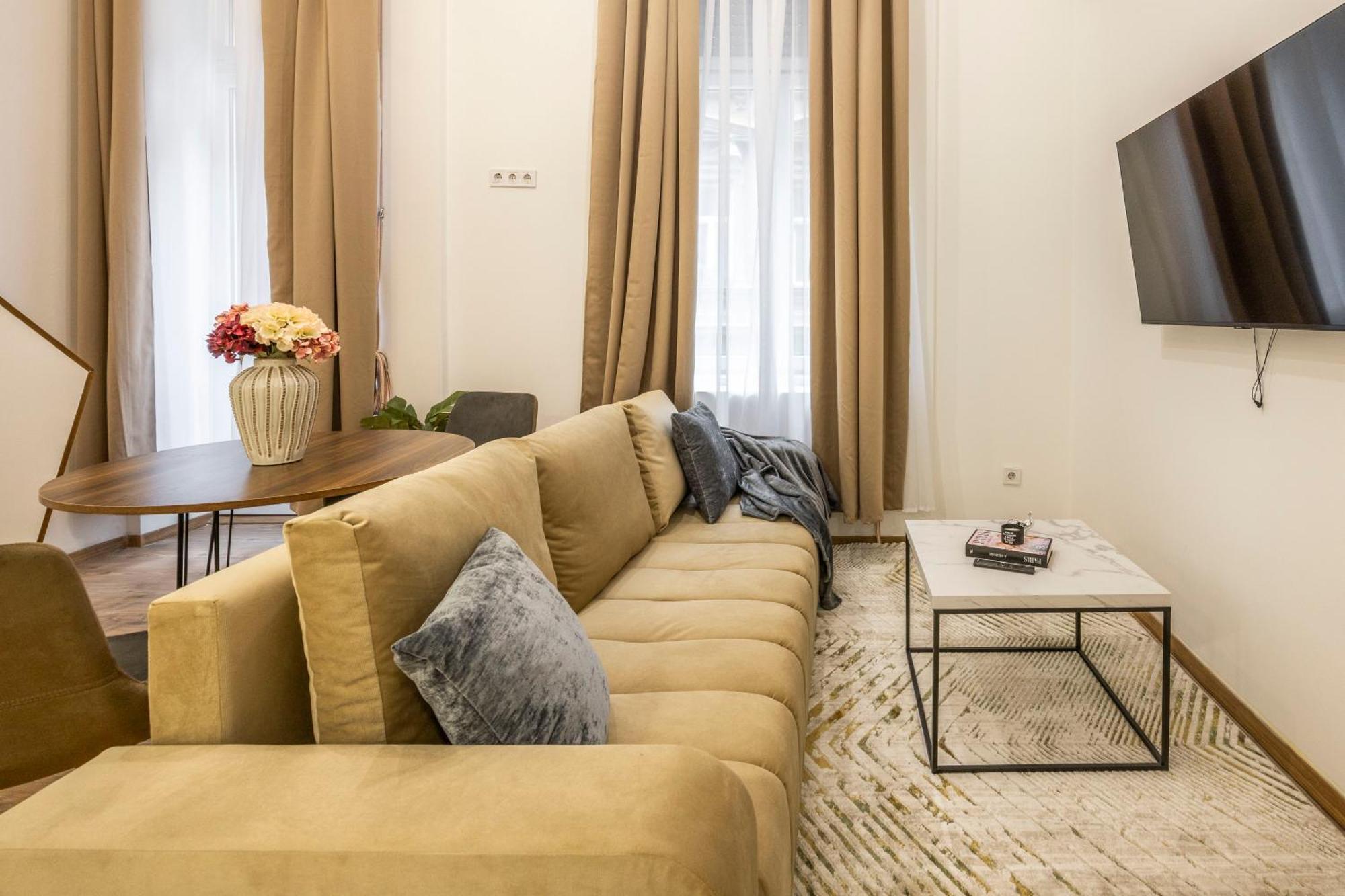 Charming Grand Residence In The Heart Of Budapest Kültér fotó